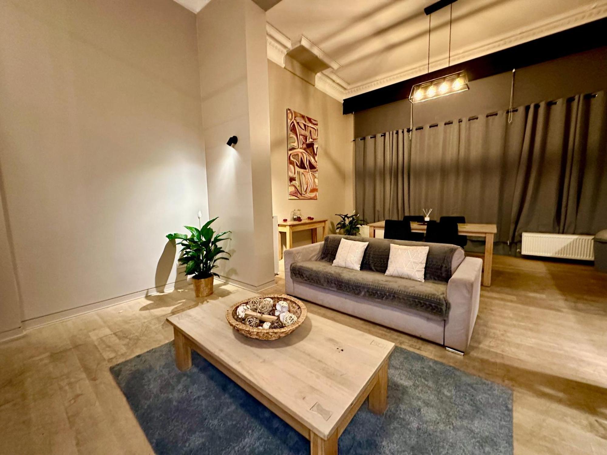 Luxury Suites Castel By Rikas Hotels Antwerpia Zewnętrze zdjęcie
