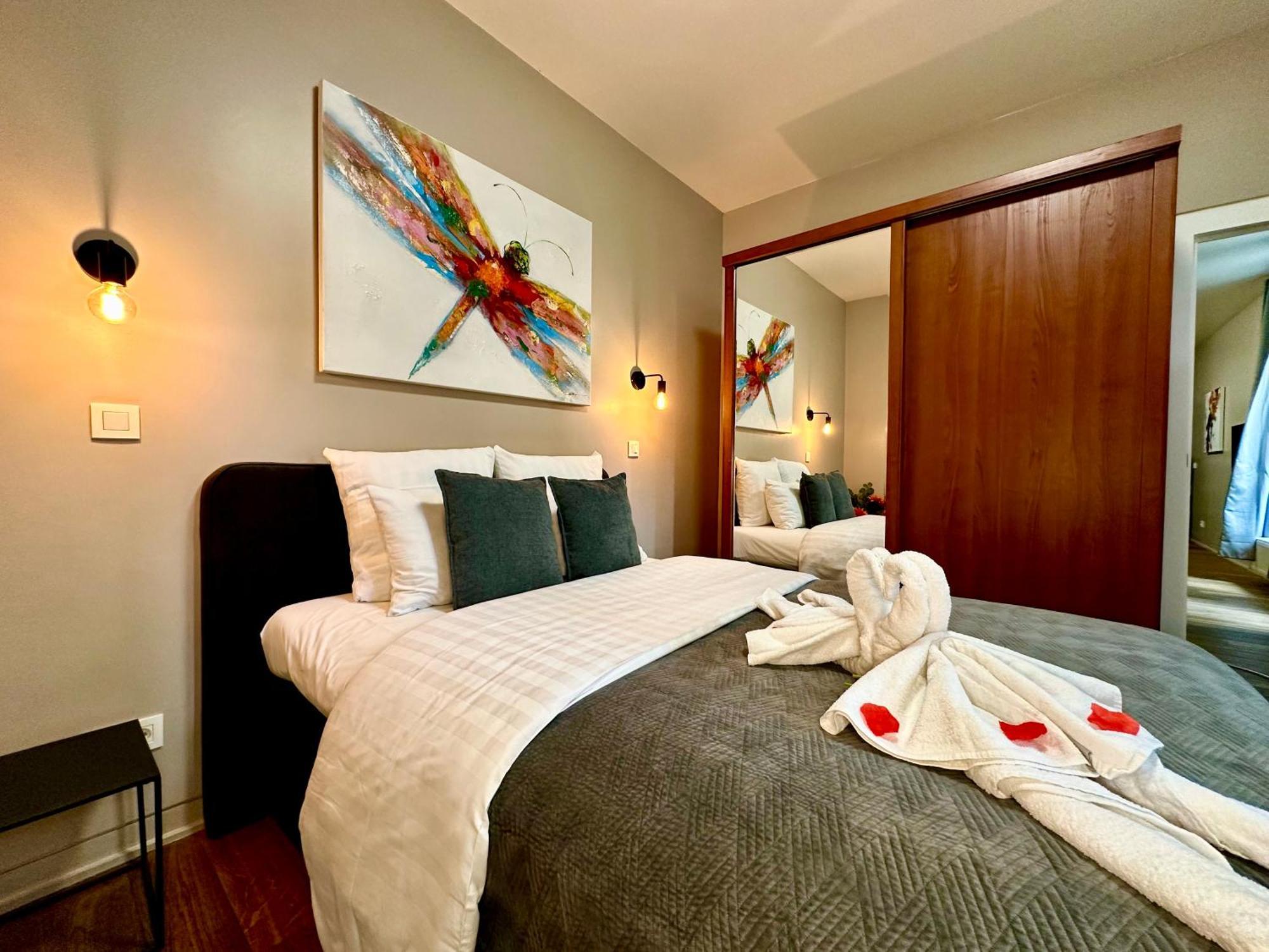 Luxury Suites Castel By Rikas Hotels Antwerpia Zewnętrze zdjęcie